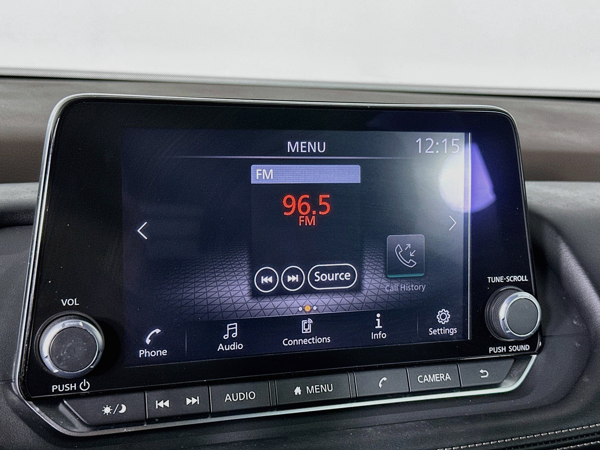 Used 2023 Nissan Rogue S FWD image 21