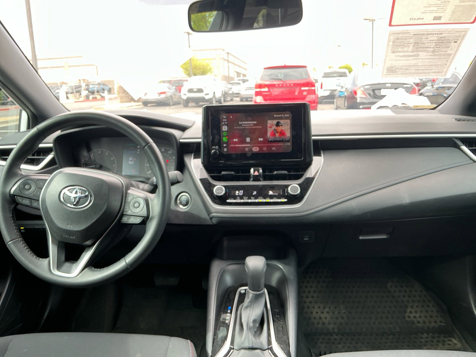 Certified 2025 Toyota Corolla SE w/ Convenience Package image 20