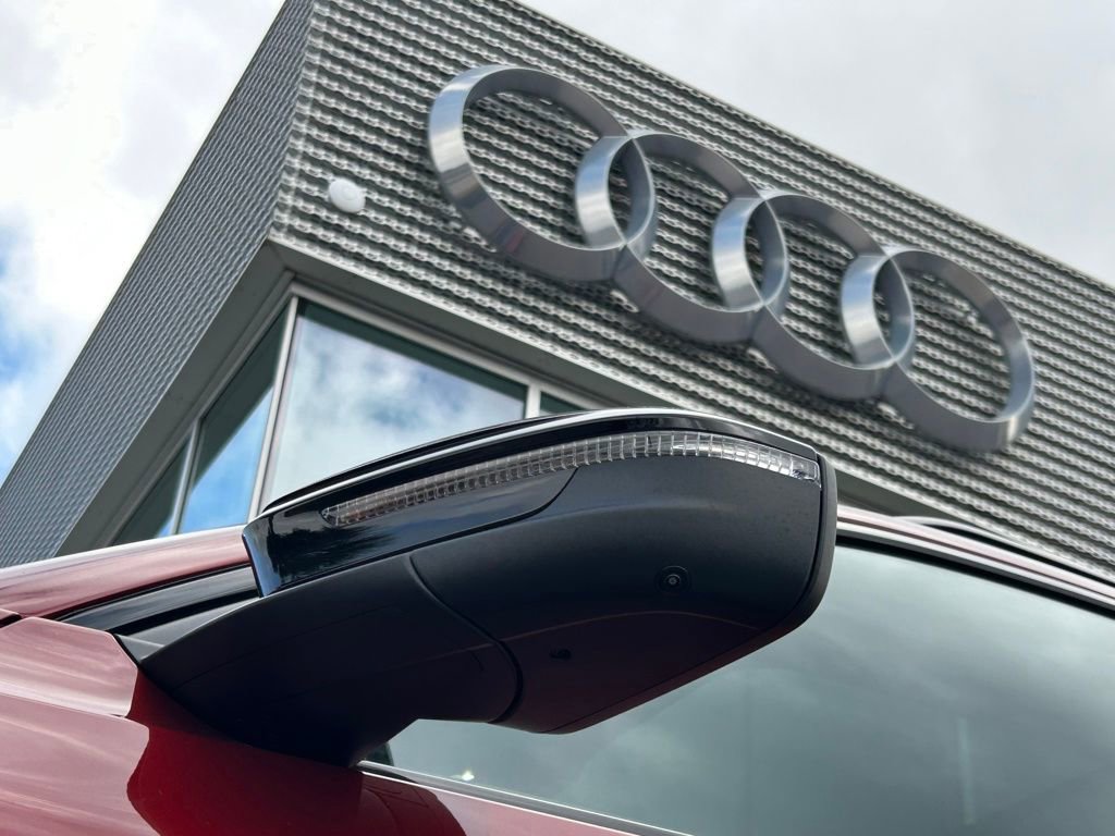 New 2025 Audi SQ5 Premium Plus image 36