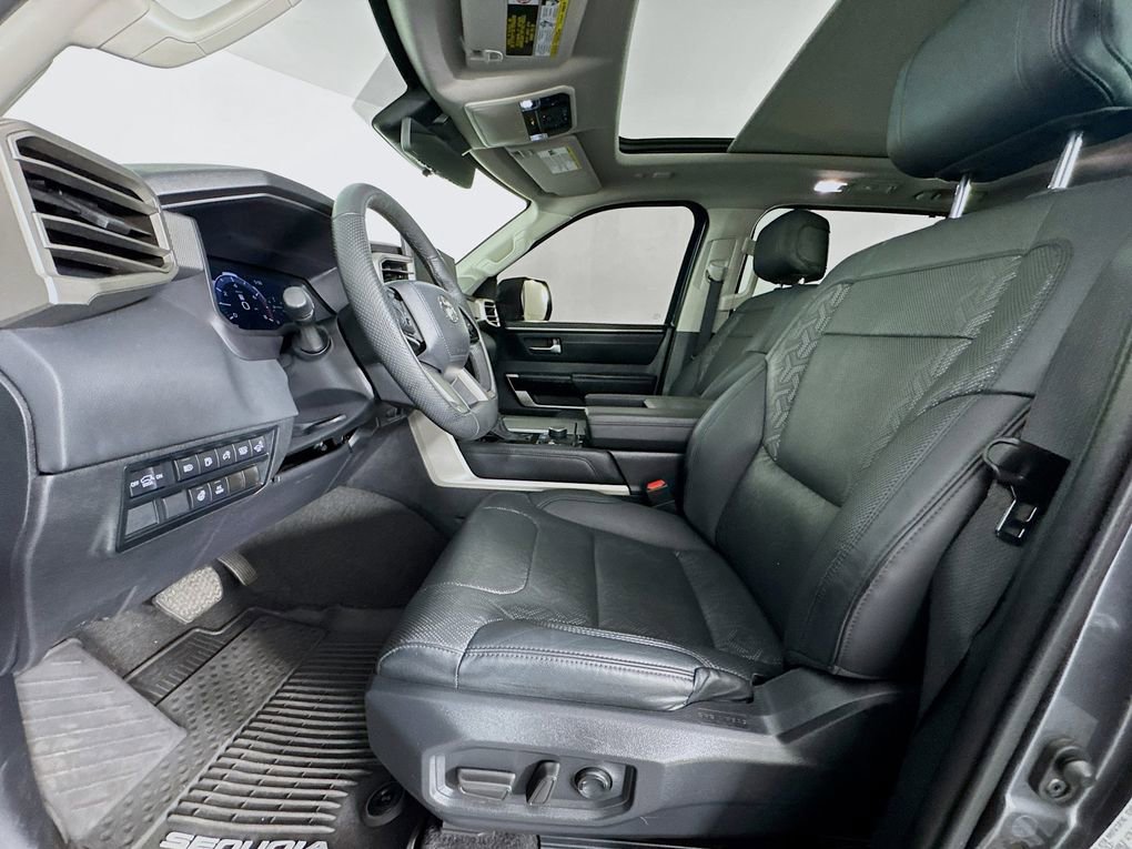 Used 2023 Toyota Sequoia Limited image 15