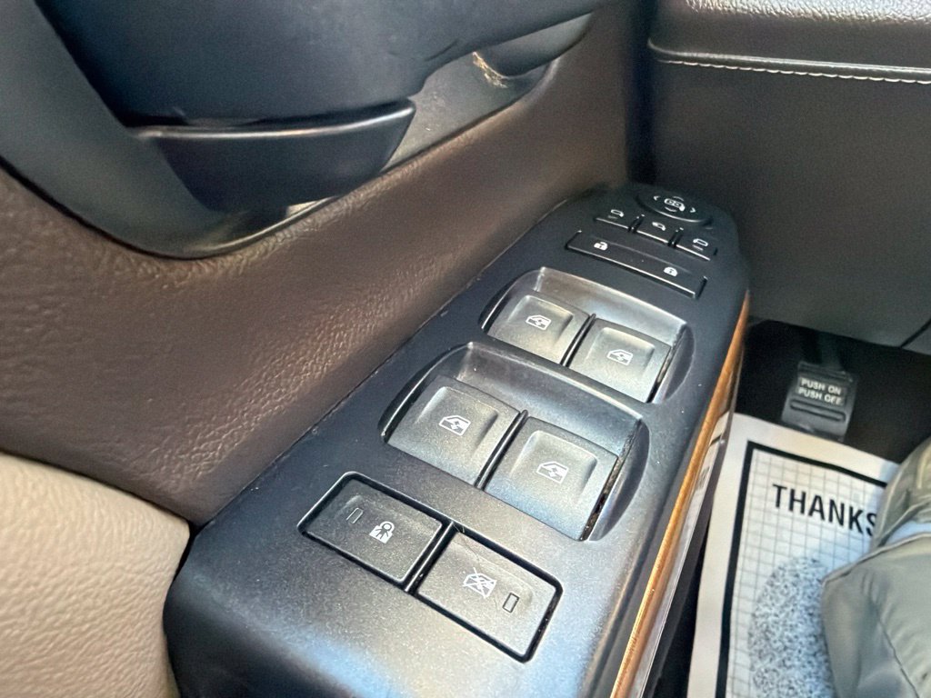 Used 2019 Chevrolet Silverado 2500 LTZ w/ Duramax Plus Package AWD/4WD image 29