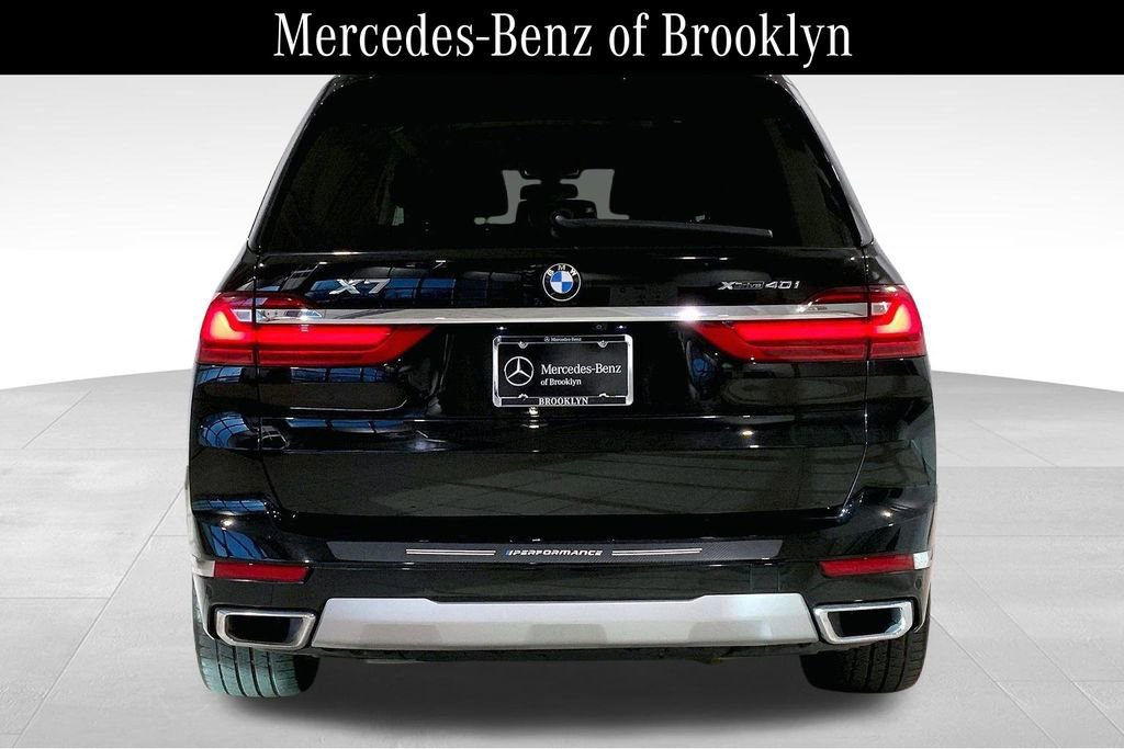 Used 2021 BMW X7 xDrive40i w/ Premium Package 2 image 5
