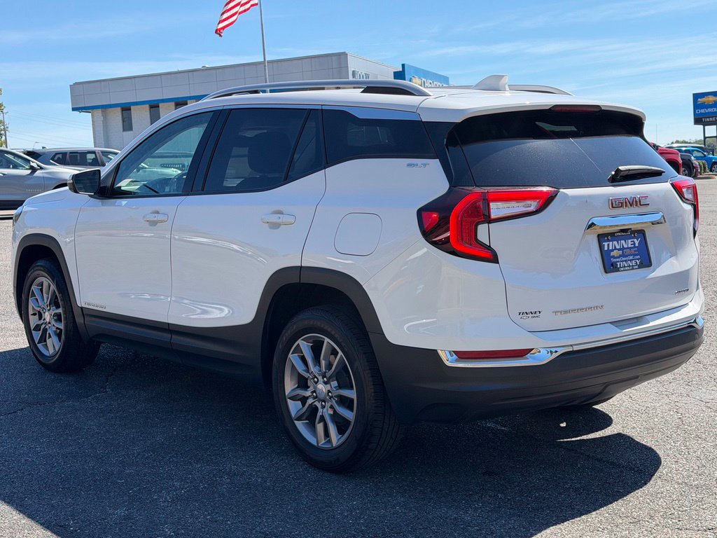 Used 2022 GMC Terrain SLT AWD/4WD image 5