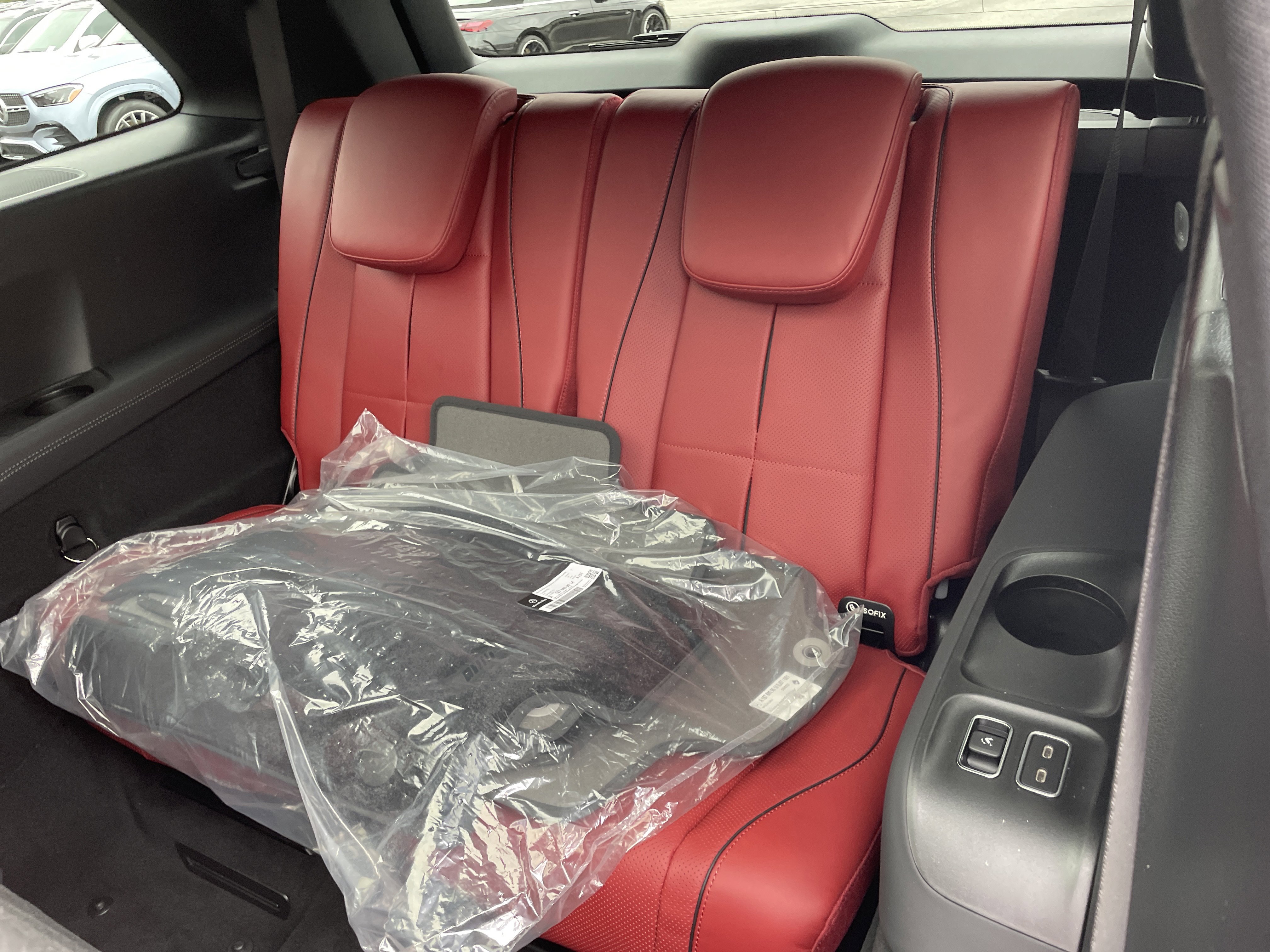 New 2026 Mercedes-Benz GLS 580 4MATIC image 40