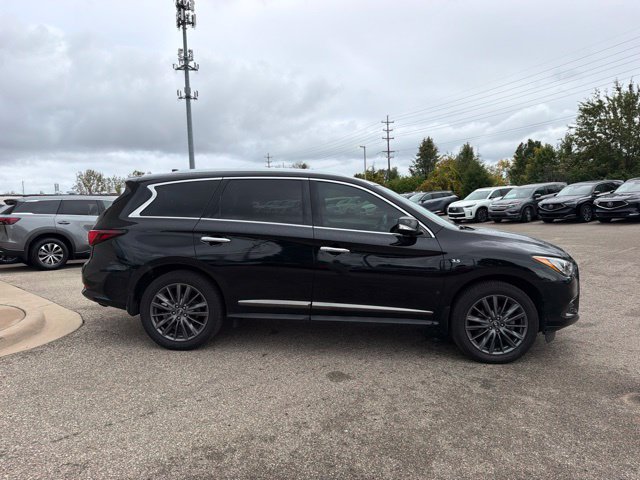 Used 2020 INFINITI QX60 Luxe w/ Edition 30 Essential Package AWD/4WD image 2