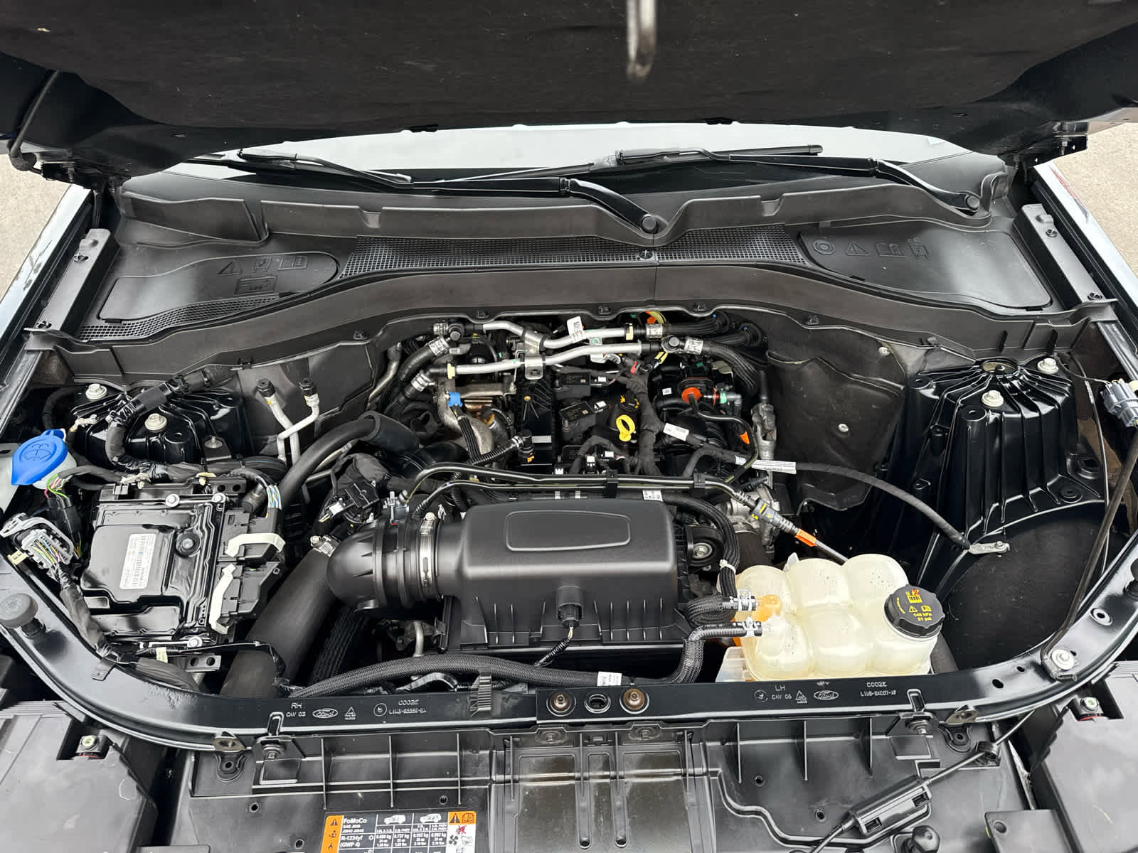 Used 2023 Ford Explorer XLT image 19