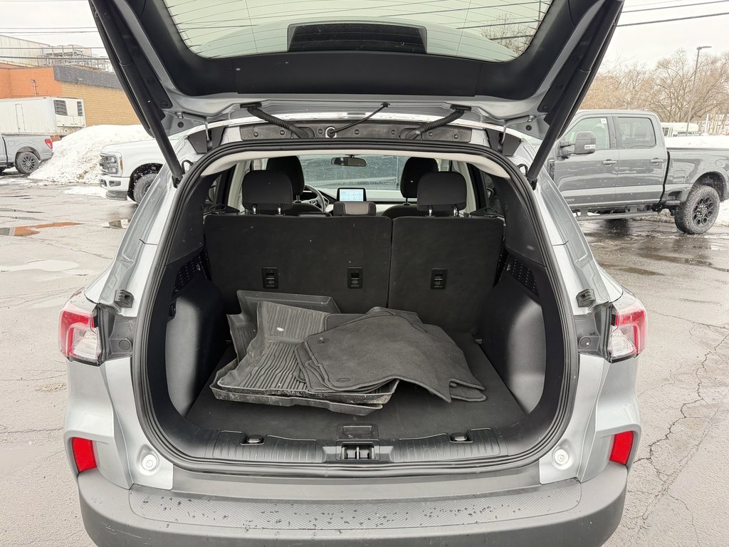 Certified 2022 Ford Escape SE w/ Convenience Package image 5