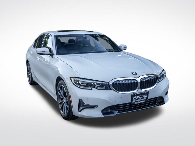 Used 2020 BMW 330i xDrive Sedan w/ Convenience Package AWD/4WD image 2