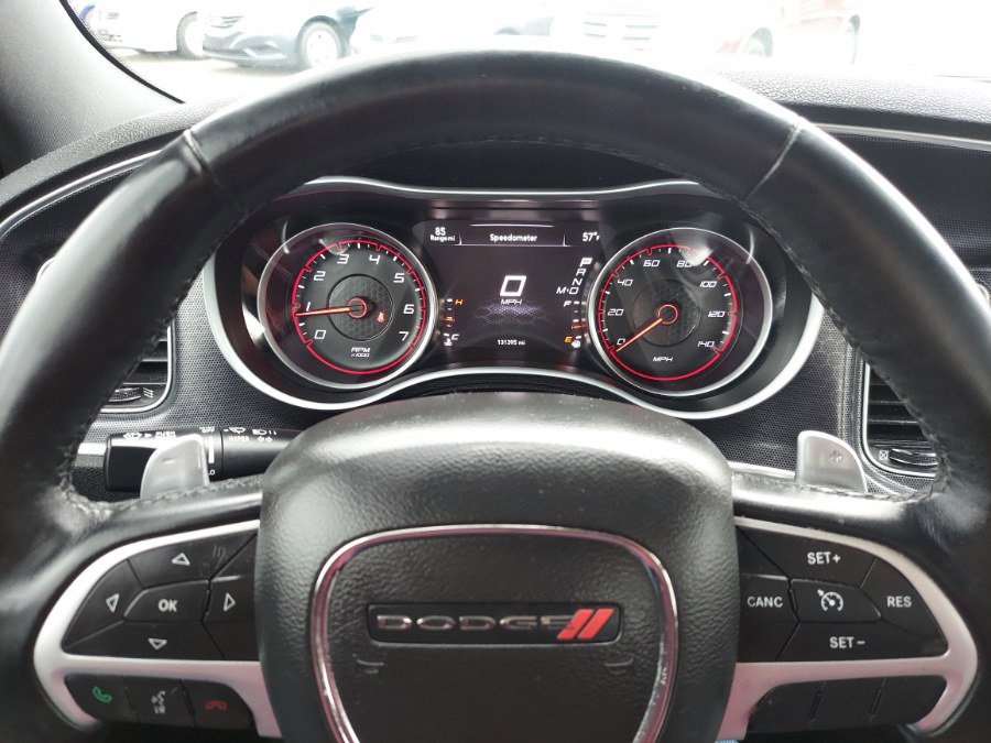 Used 2016 Dodge Charger SXT w/ AWD Plus Group image 18