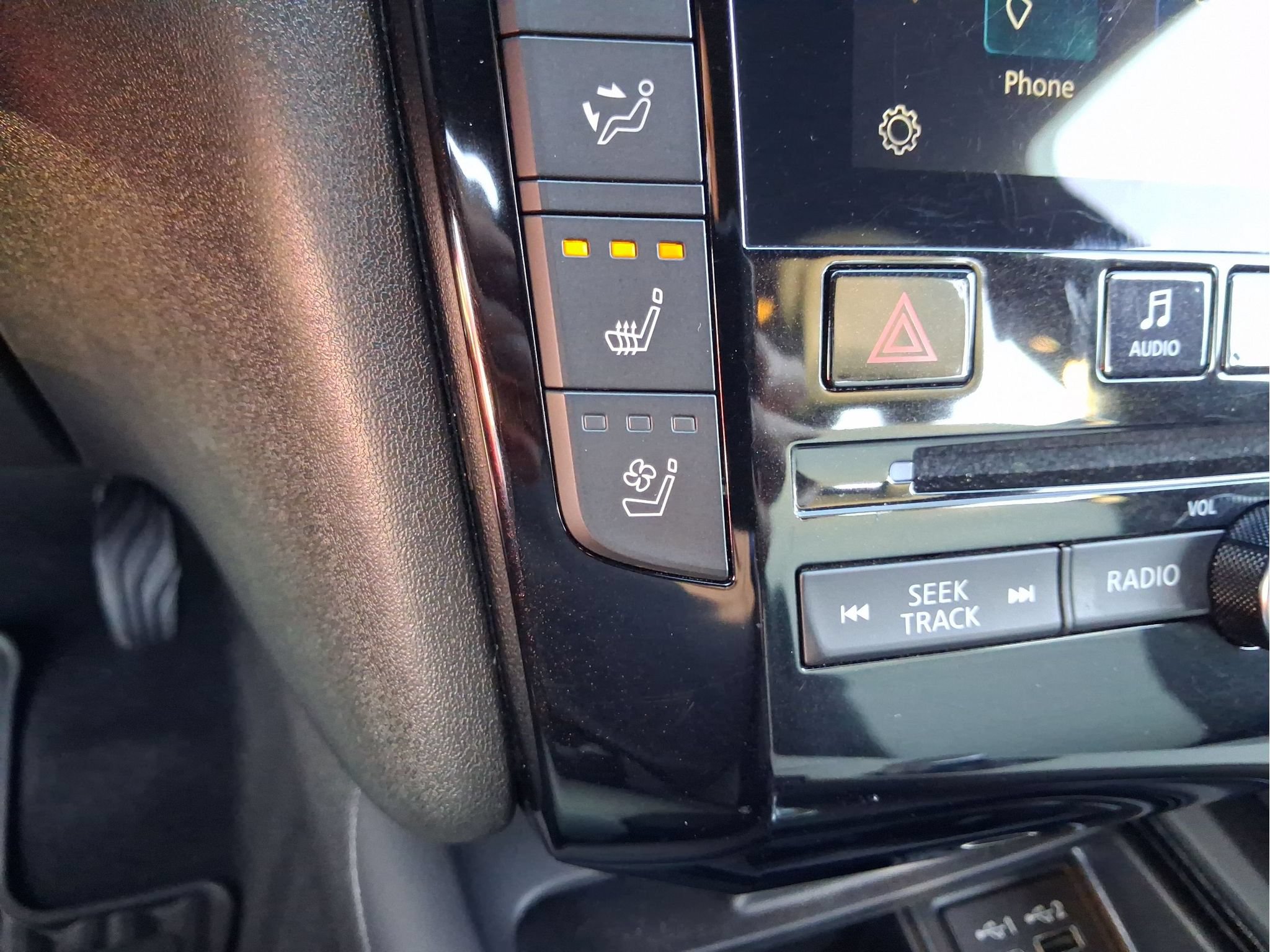 Used 2023 INFINITI QX55 Essential AWD/4WD image 21