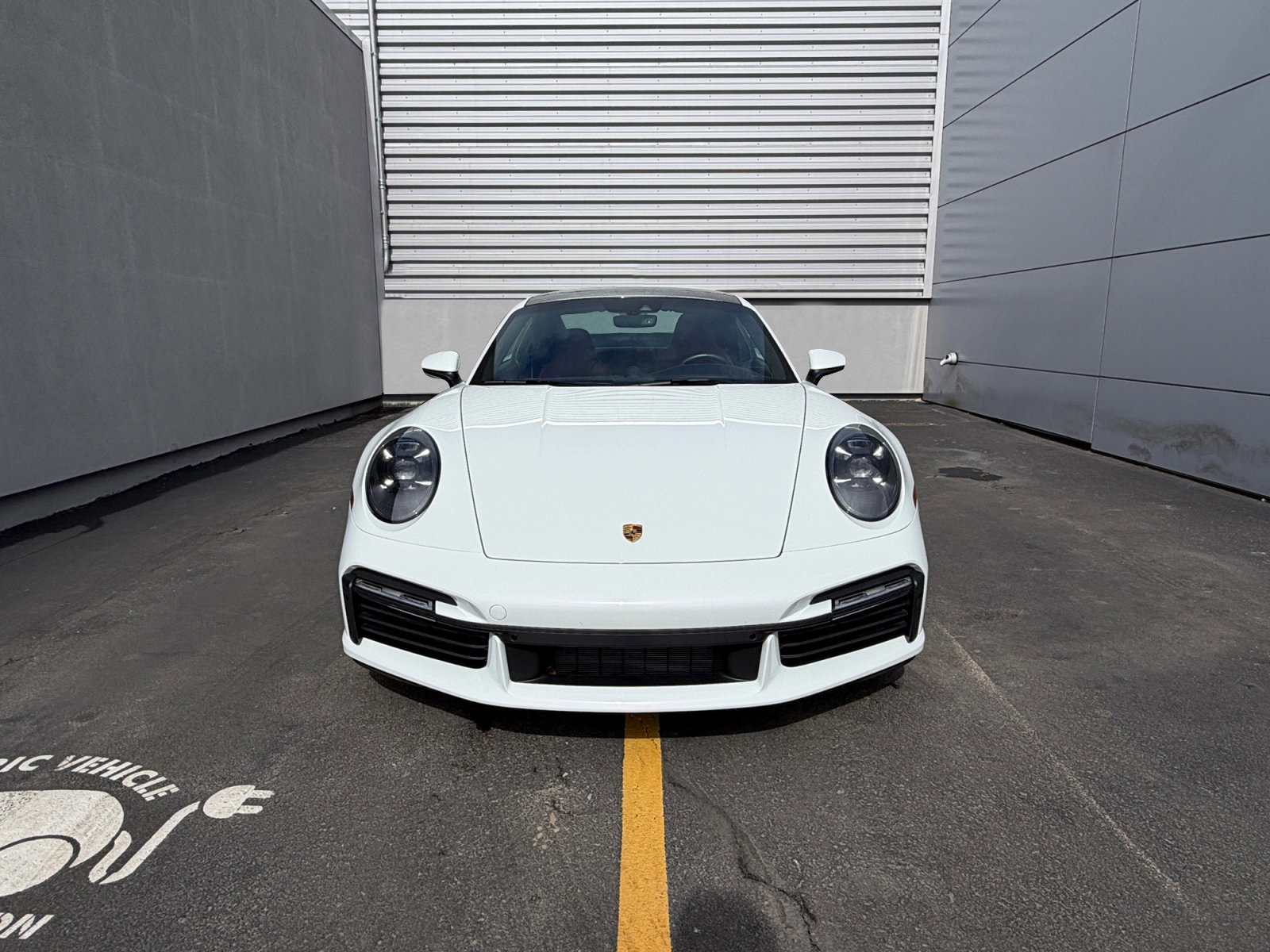 Certified 2022 Porsche 911 Turbo S image 4