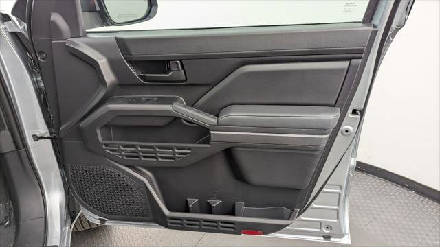 Used 2025 Toyota Tacoma SR5 RWD image 23