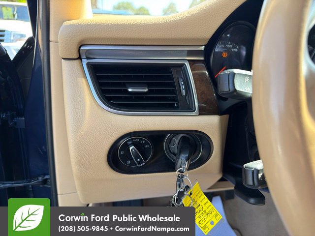 Used 2015 Porsche Macan S AWD/4WD image 15