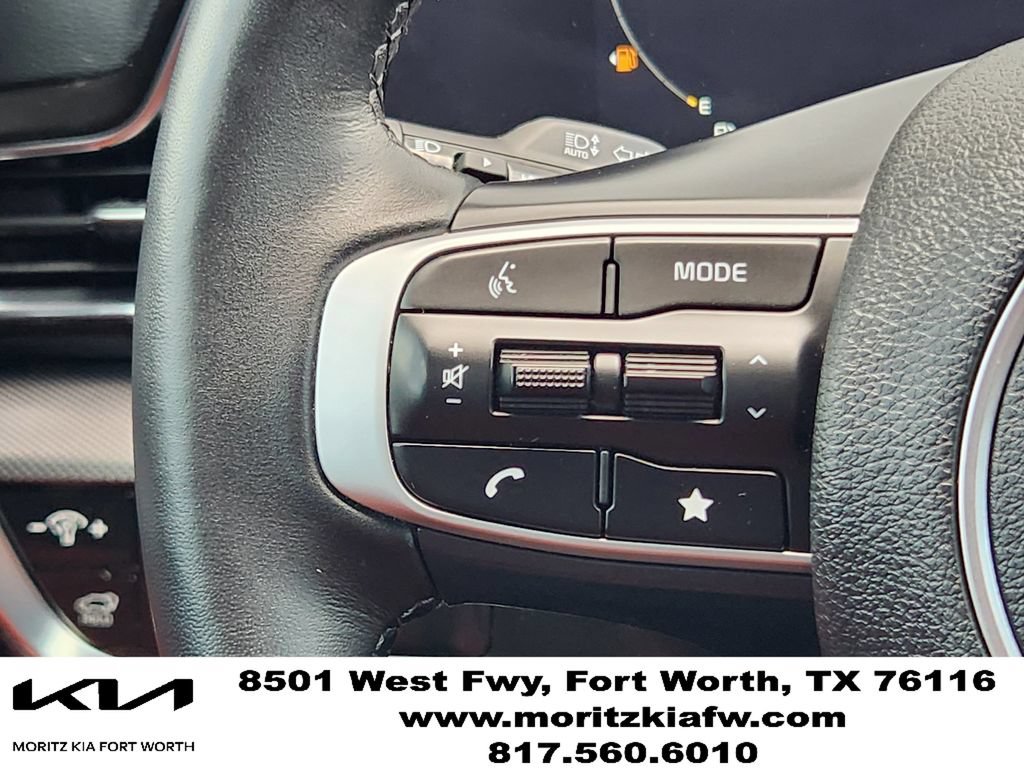 Certified 2025 Kia Sportage SX FWD image 27