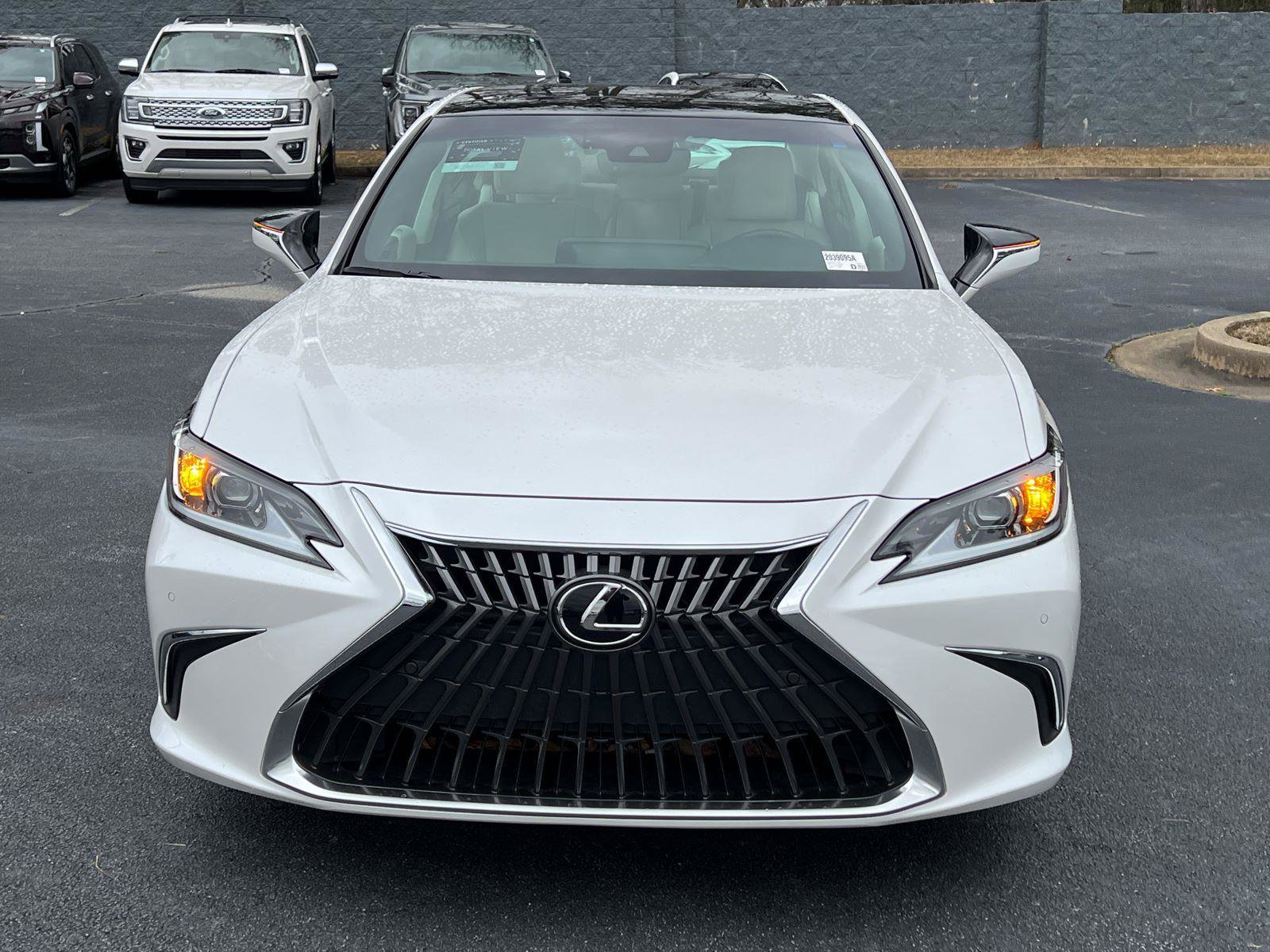 Certified 2023 Lexus ES 350 w/ Premium Package image 3