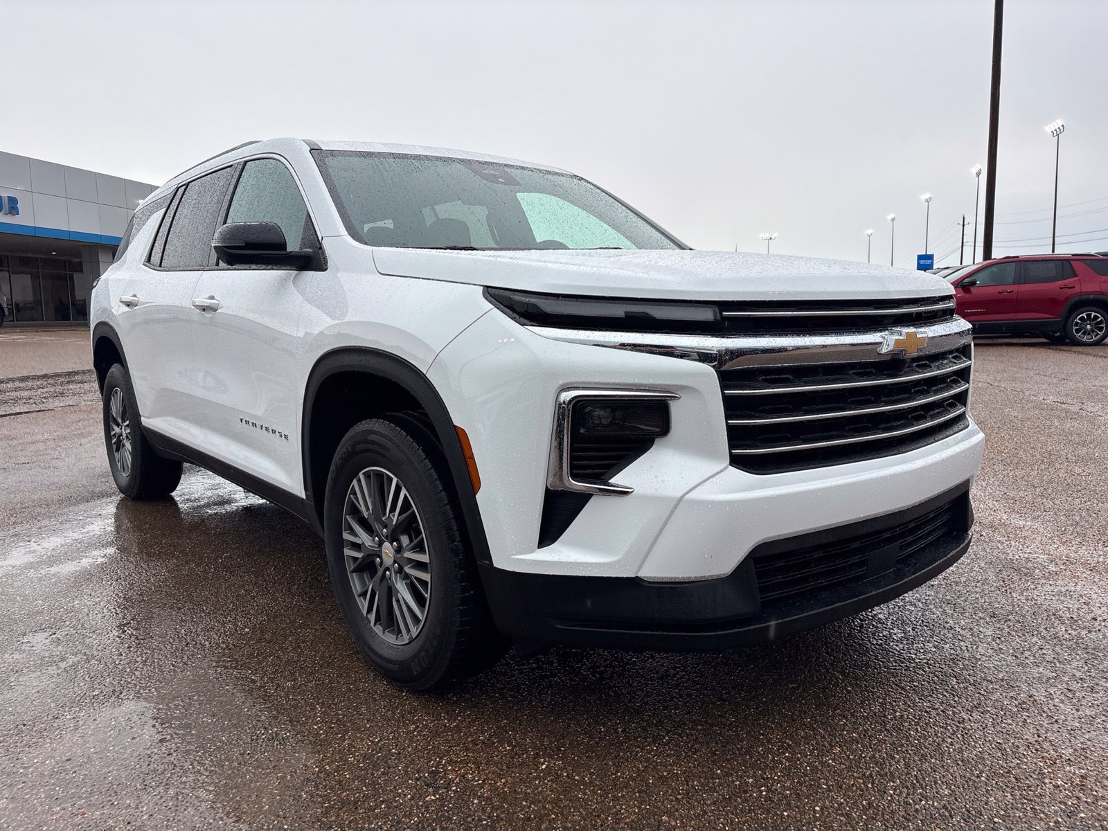 Used 2024 Chevrolet Traverse LT FWD image 8