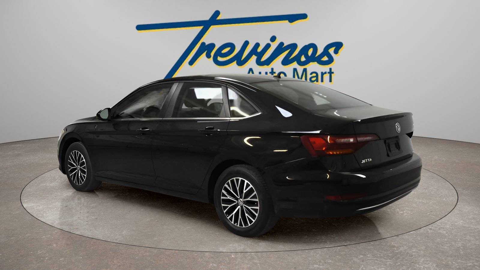 Used 2019 Volkswagen Jetta SE w/ Cold Weather Package image 9