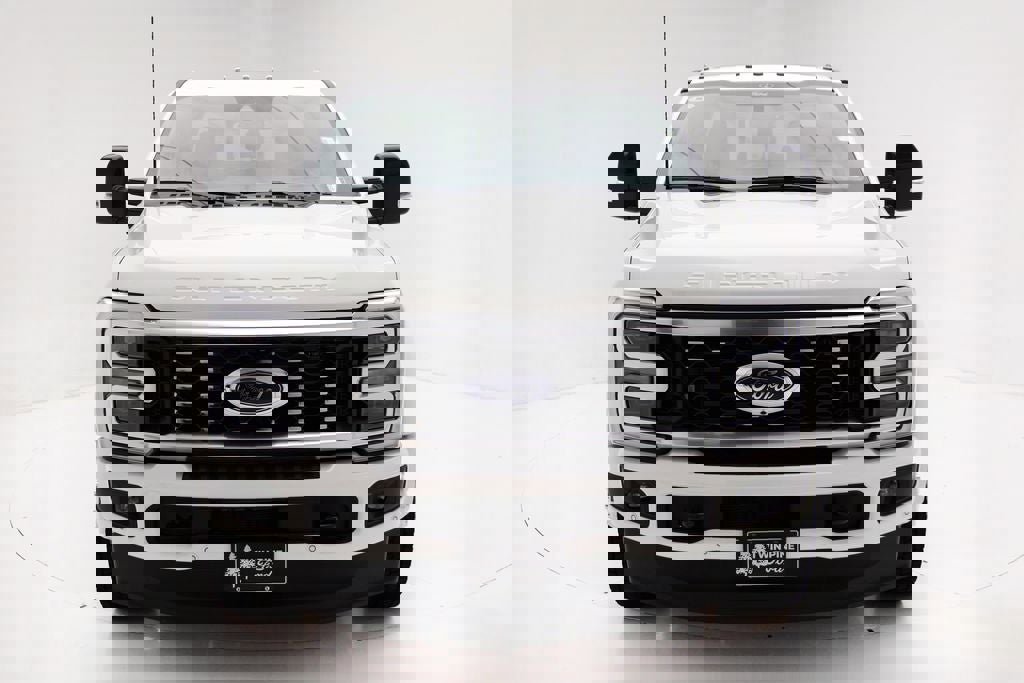 New 2026 Ford F450 Platinum w/ FX4 Off-Road Package image 6