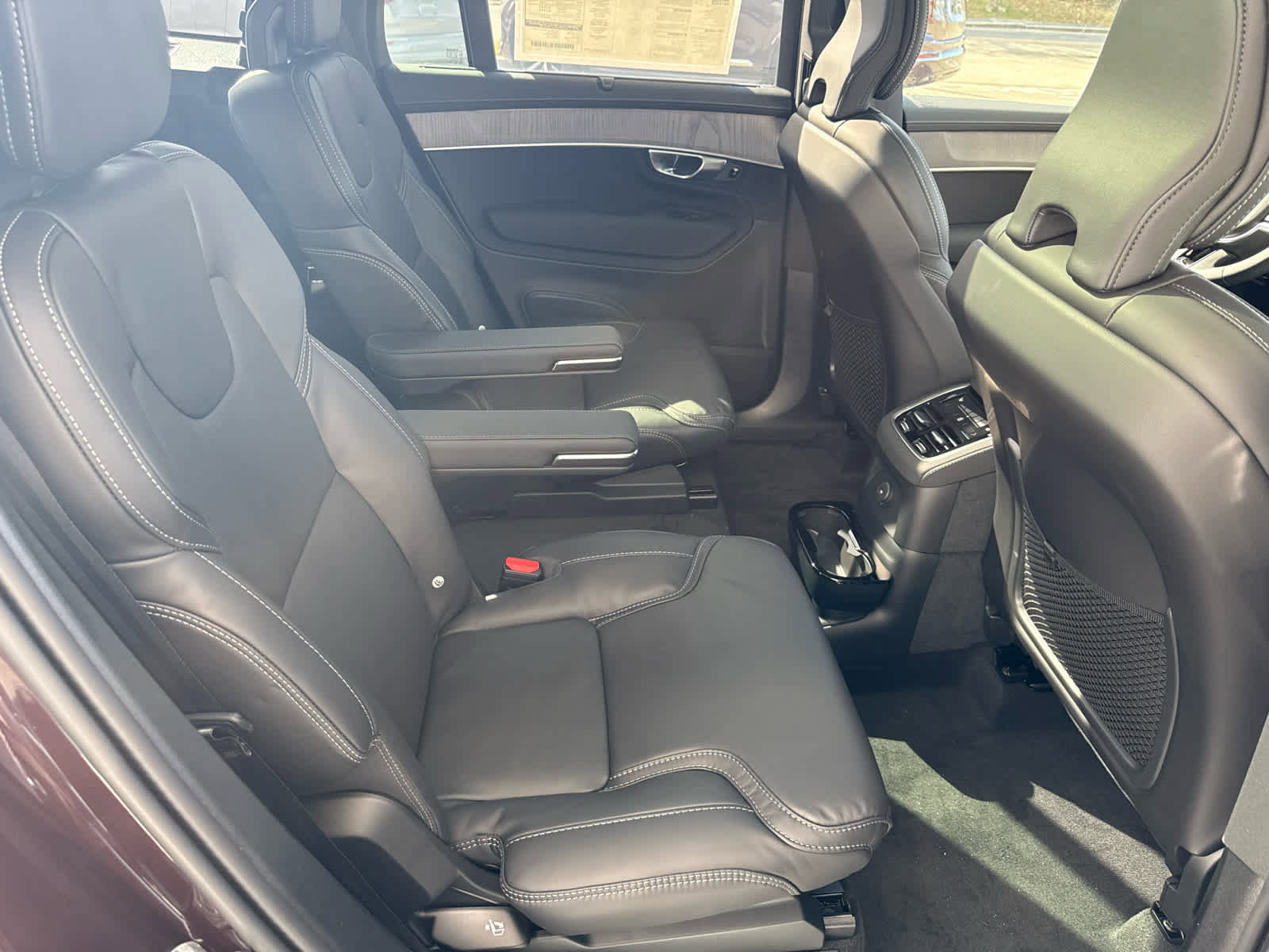 New 2026 Volvo XC90 T8 Ultra w/ Protection Package Premier image 32