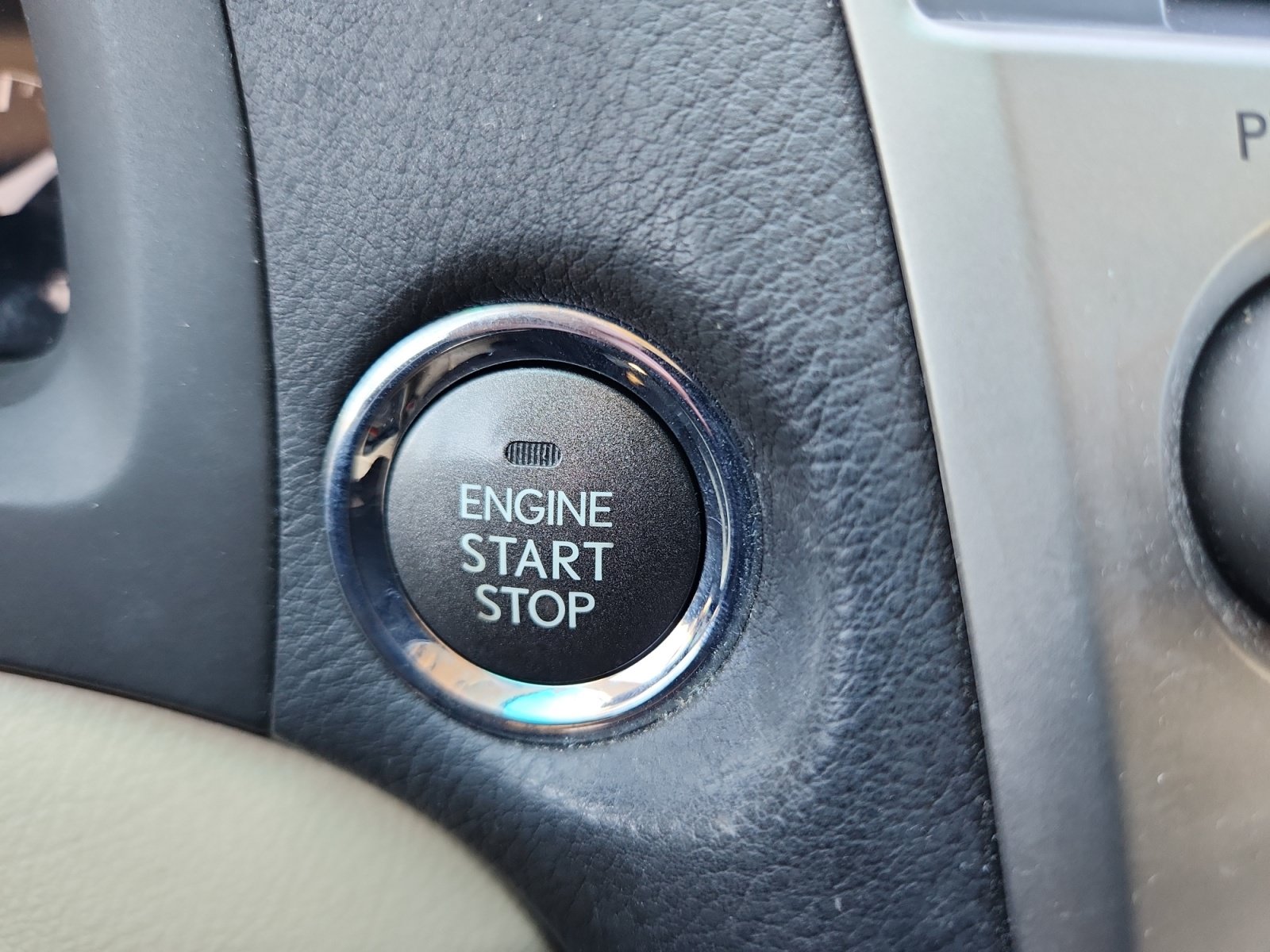 Used 2011 Lexus RX 350 AWD w/ Premium Pkg image 28