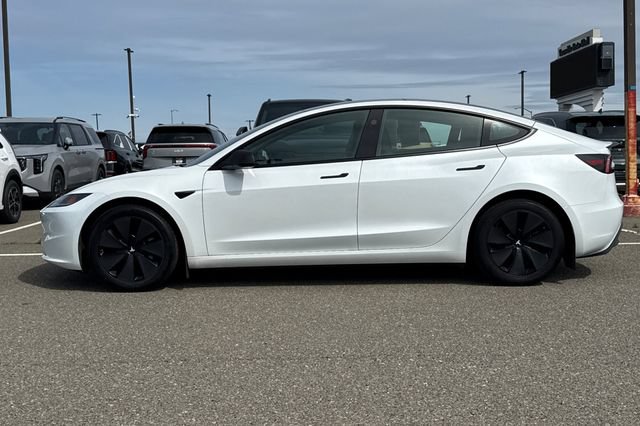 Used 2024 Tesla Model 3 Long Range RWD image 10