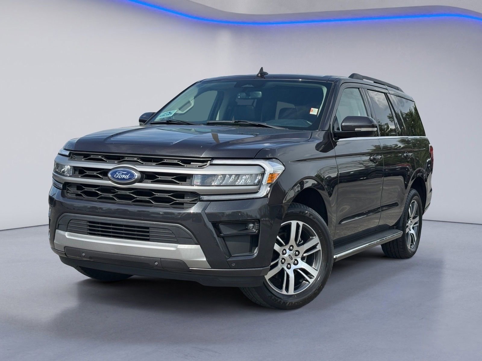 Used 2023 Ford Expedition XLT video 2