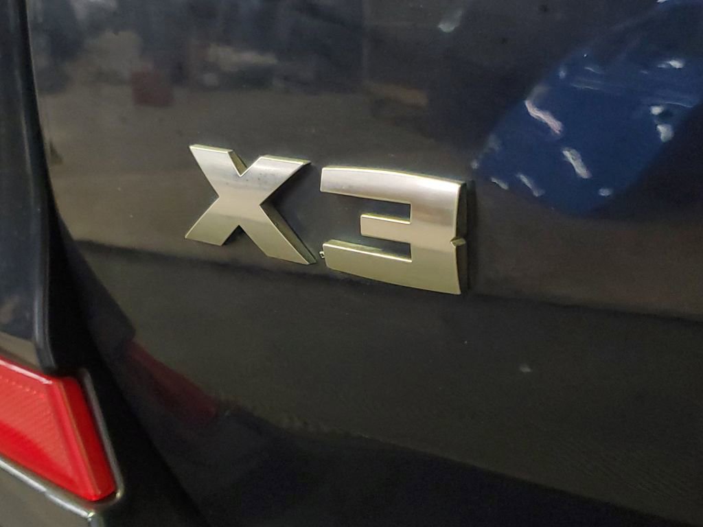 Used 2018 BMW X3 M40i image 9