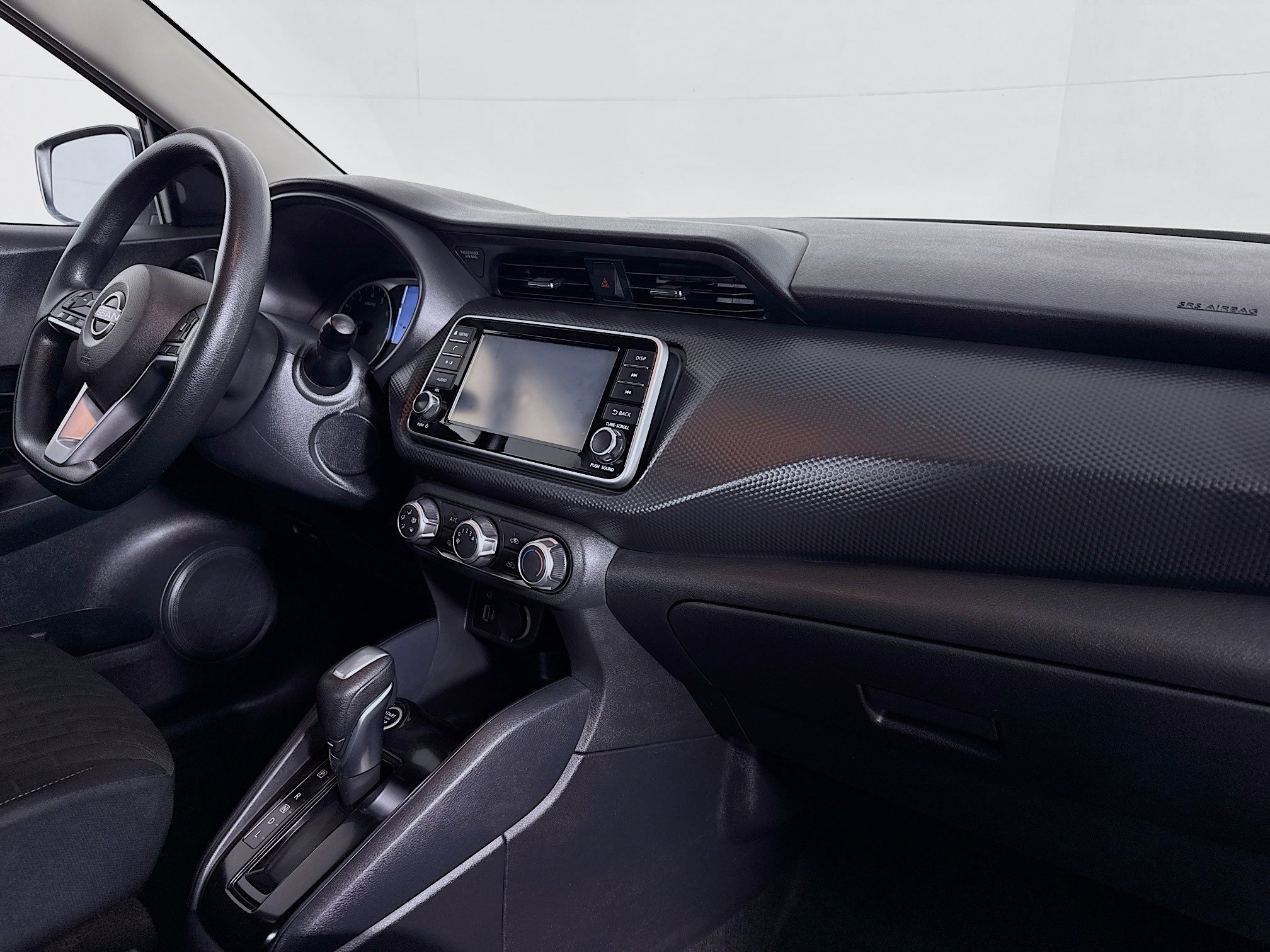 Used 2022 Nissan Kicks S image 29