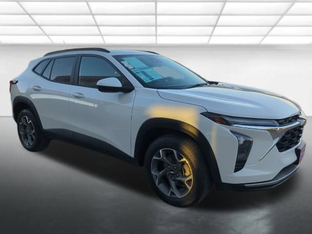 Certified 2024 Chevrolet Trax LT w/ Driver Confidence Package