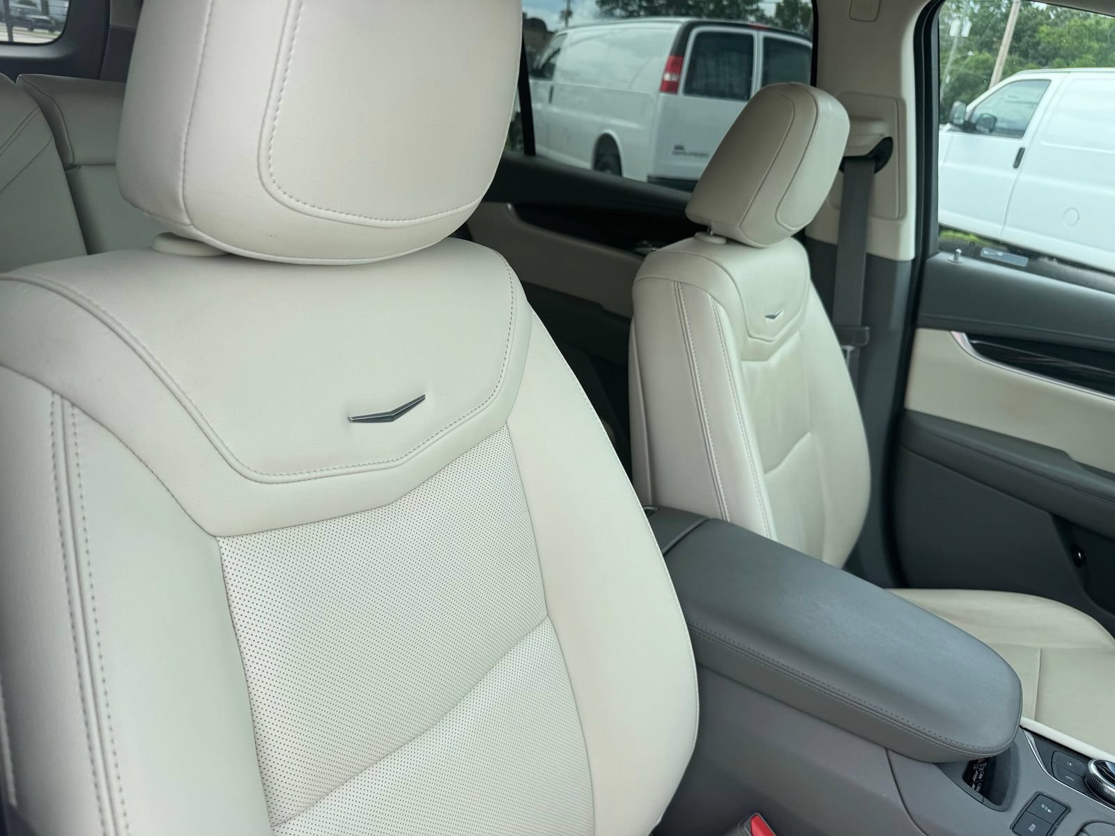 Certified 2021 Cadillac XT6 Premium Luxury AWD/4WD image 26