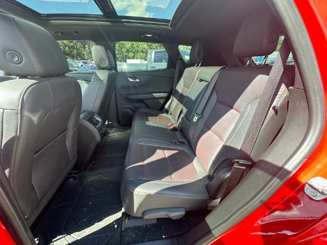 Used 2021 Chevrolet Blazer RS w/ Driver Confidence II Package FWD image 36