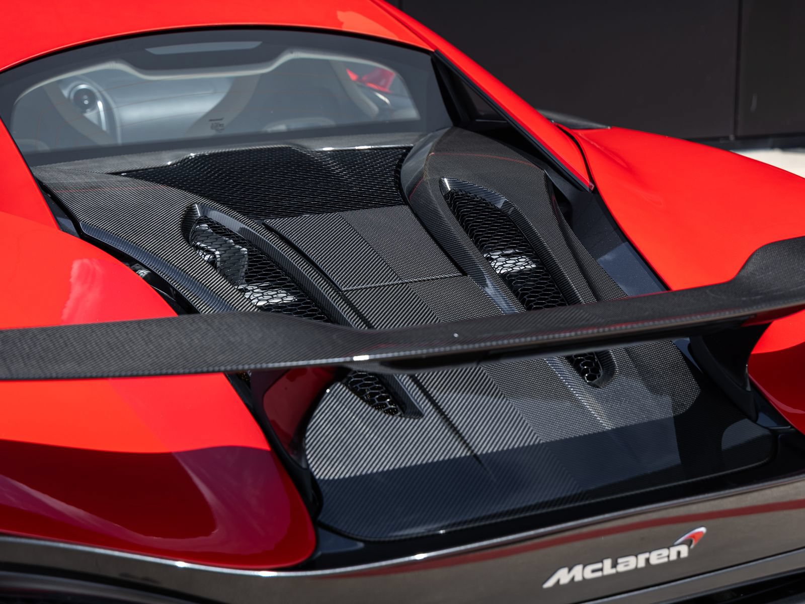 Used 2016 McLaren 570S Coupe RWD image 15