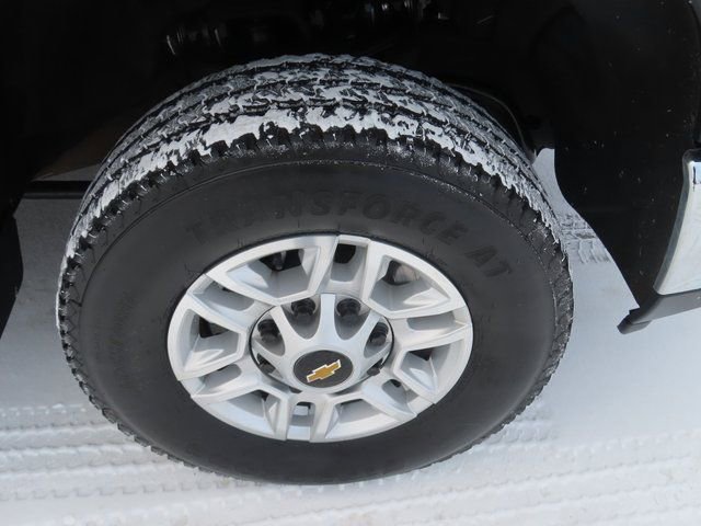 Used 2025 Chevrolet Silverado 2500 LT w/ Convenience Package AWD/4WD image 18