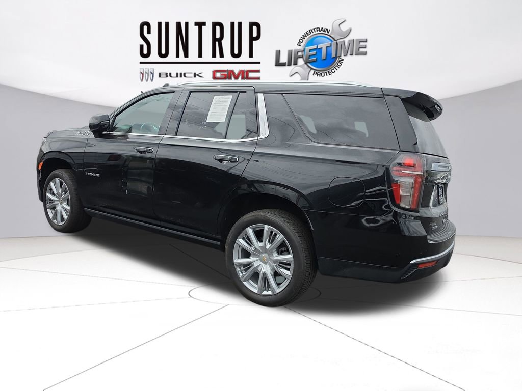 Used 2024 Chevrolet Tahoe High Country image 3