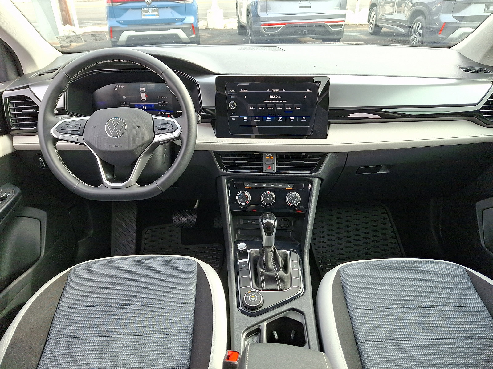 Certified 2025 Volkswagen Taos S image 11