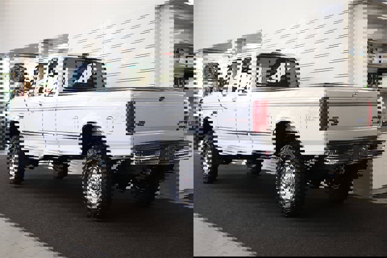 Used 1997 Ford F250 XLT image 6