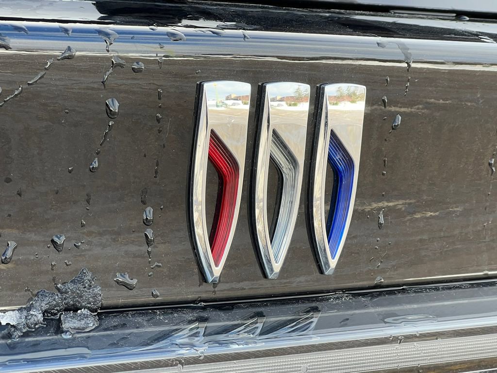 New 2026 Buick Enclave Avenir w/ LPO, Floor Liner Package image 48