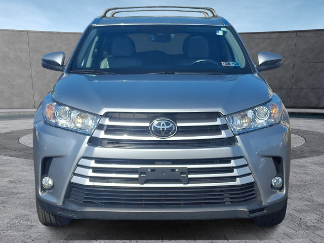 Used 2018 Toyota Highlander XLE w/ Protection Package #3 AWD/4WD image 7