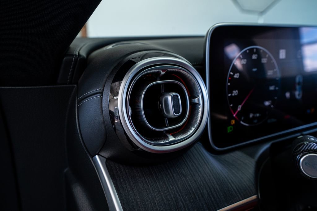 Used 2024 Mercedes-Benz CLE 450 4MATIC Coupe image 37