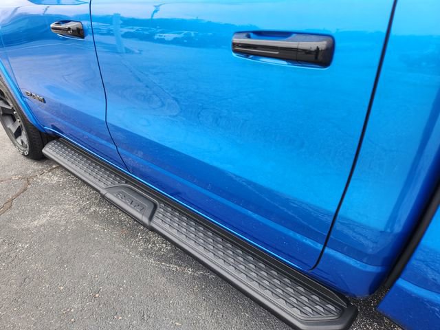 New 2026 RAM 1500 4x4 Crew Cab image 7