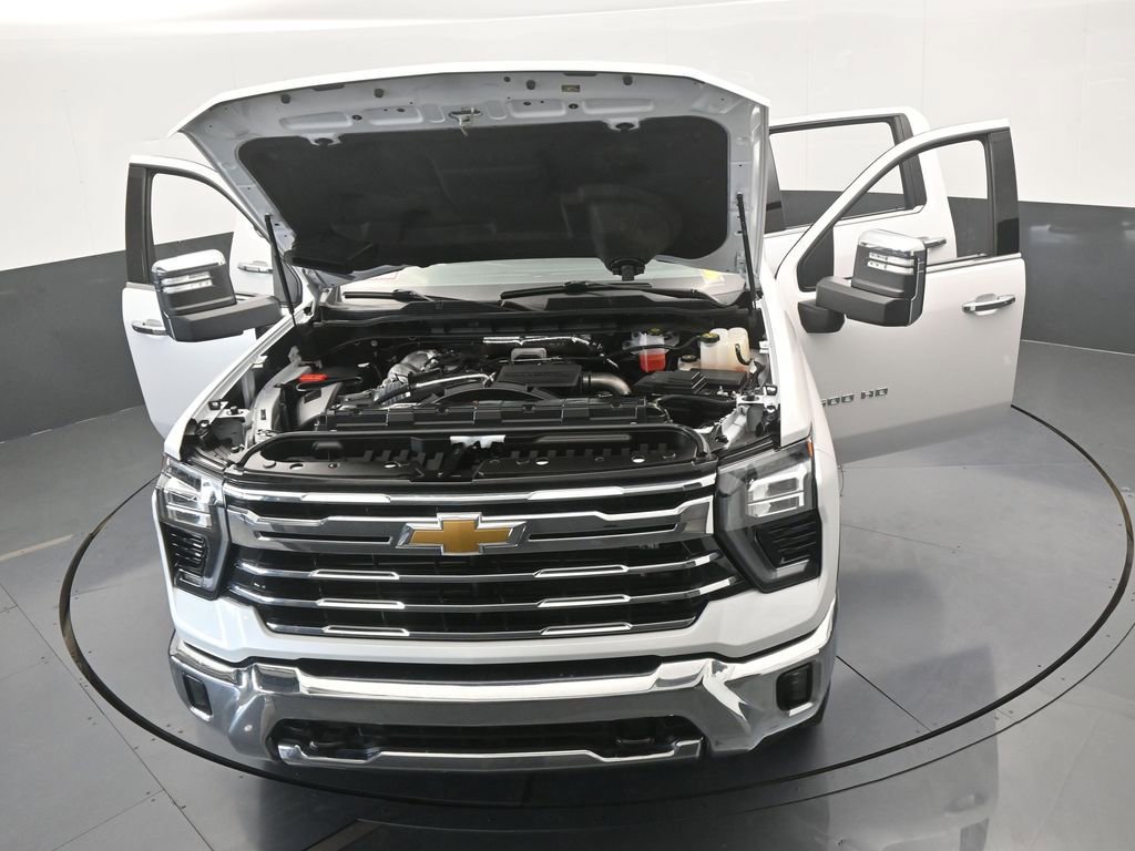 Used 2024 Chevrolet Silverado 2500 LTZ image 73