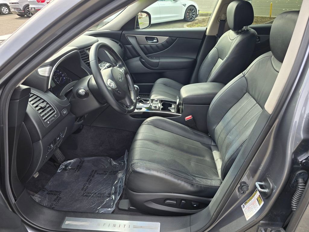 Used 2016 INFINITI QX70 2WD image 21