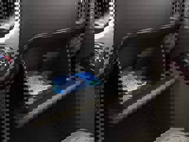 Used 2016 GMC Canyon SLT w/ Driver Alert Package image 16