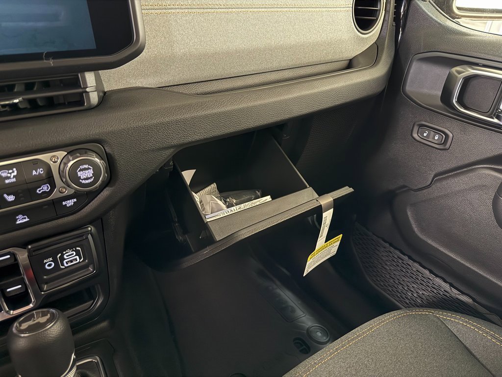 New 2026 Jeep Wrangler Sport S image 30