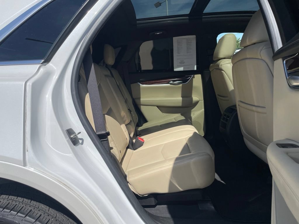 Used 2018 Cadillac XT5 Luxury AWD/4WD image 28