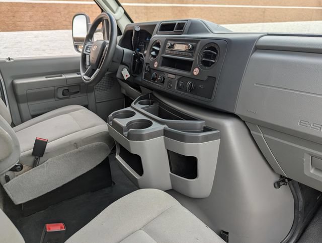 Used 2024 Ford E-450 and Econoline 450 Super Duty RWD image 20