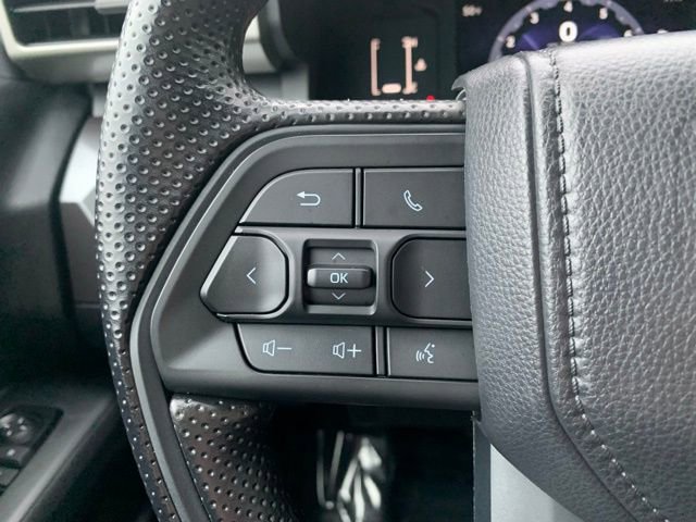 Used 2025 Toyota Tacoma SR5 image 17