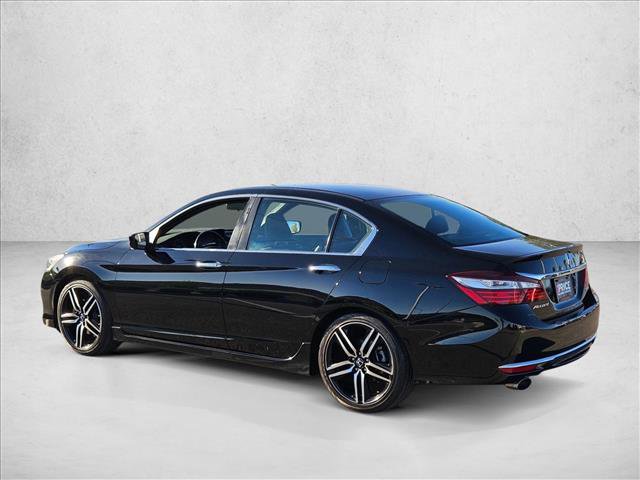 Used 2017 Honda Accord Sport image 7
