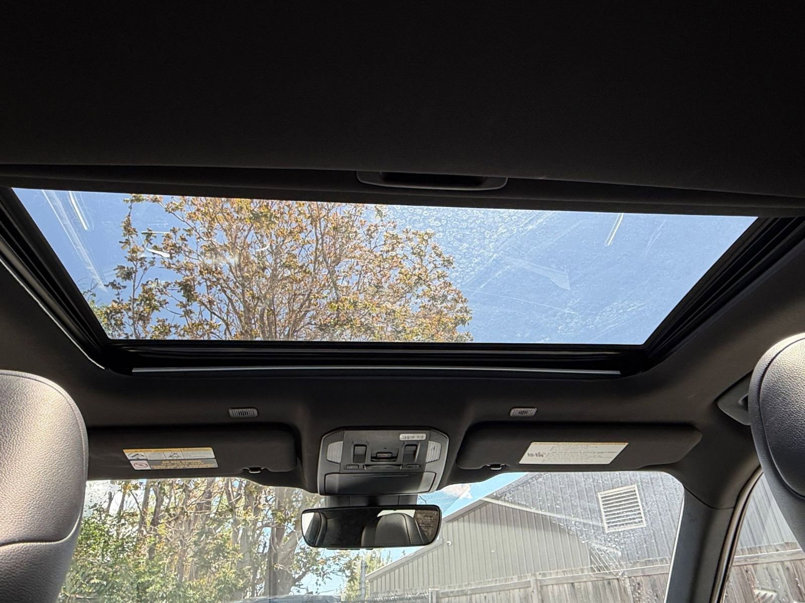 Used 2025 Toyota Highlander XSE AWD/4WD image 30