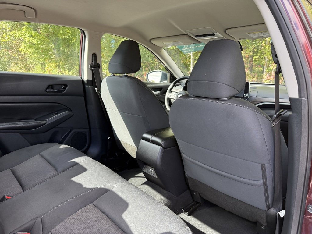 Used 2024 Nissan Altima 2.5 SV image 24